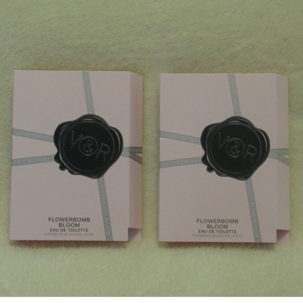 Viktor & Rolf Flowerbomb Bloom Set of Two Samples